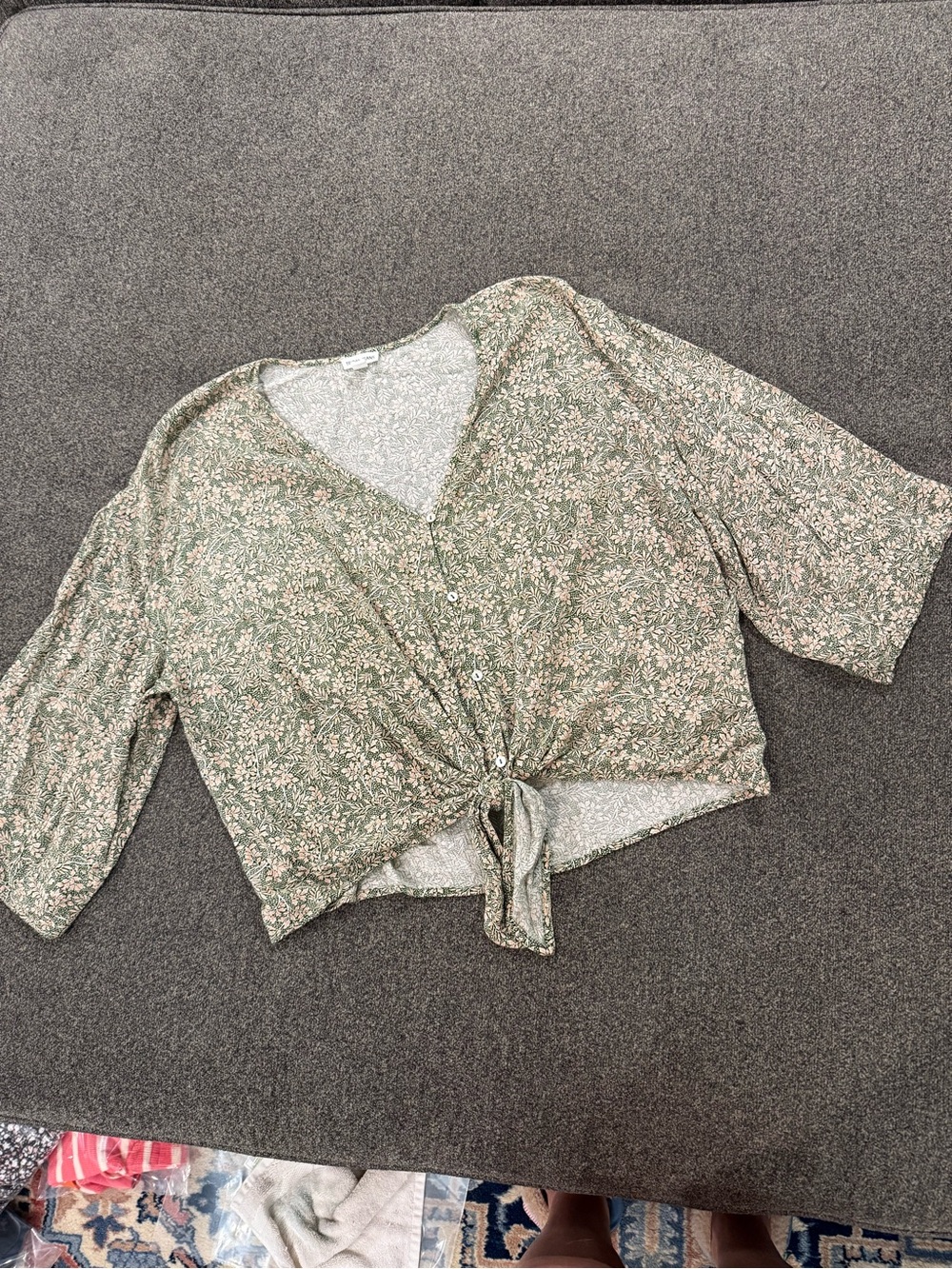 Tribal Jeans Green Floral Tie-Front Women’s Top